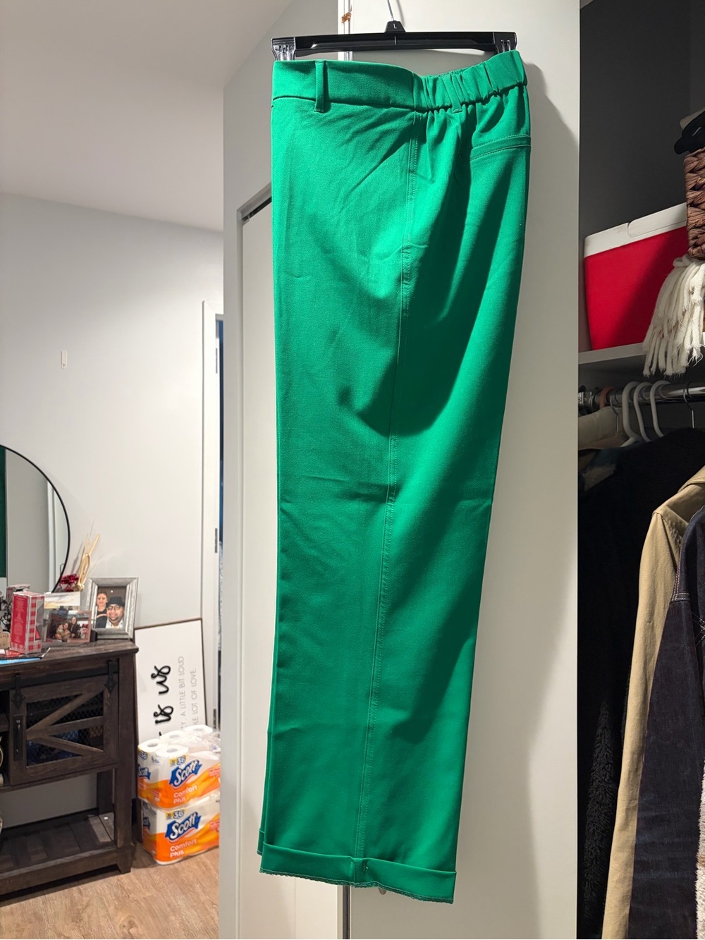 Women's Straight-Leg Dress Pants in Emerald Green